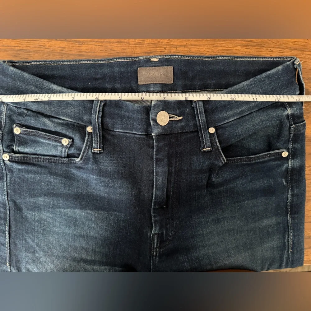 MOTHER The Looker Ankle Fray High Waisted Jeans Size 26 - Picture 8 of 10